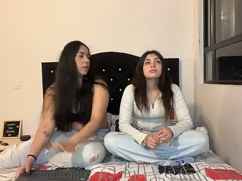 Scarlett Jazmin online show from 12/24/24, 08:55