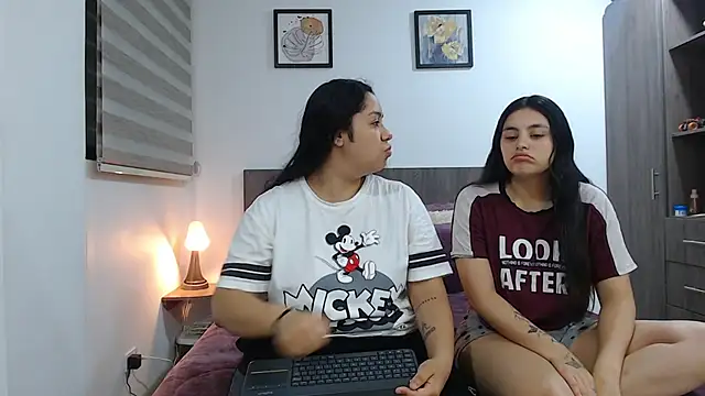 Scarlett Jazmin online show from 02/15/26, 01:24