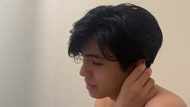 Lio kun online show from 10/06/25, 10:12