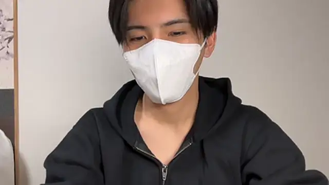 Snapshot of Lio_kun chatting on 05/09/26, 01:05 Lio kun online show from 05/09/26, 01:05