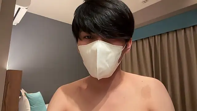 Snapshot of Lio_kun chatting on 05/11/26, 02:45 Lio kun online show from 05/11/26, 02:45