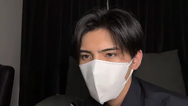 Snapshot of Lio_kun chatting on 05/27/26, 01:08 Lio kun online show from 05/27/26, 01:08