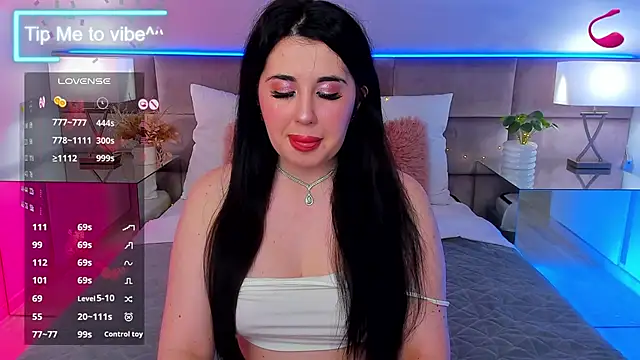 Mayzzie online show from 11/13/25, 08:30