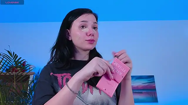 AveryWillow online show from 01/12/26, 06:57