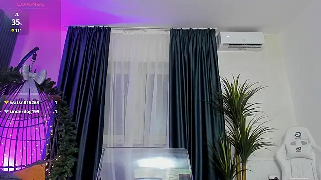 Milla Heart online show from 01/13/25, 03:01