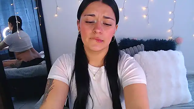 Samanta james19 online show from 02/09/26, 06:12