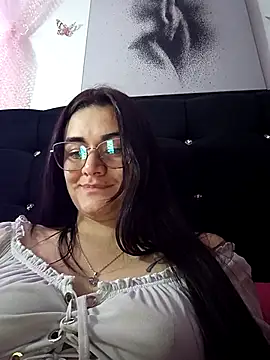 Hanna Kinsley online show from 02/20/25, 11:21