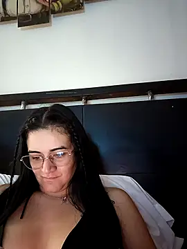 Hanna Kinsley online show from 11/12/25, 08:30