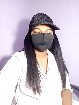 Snapshot of Telugu_bangarm chatting on 11/18/25, 04:00 Telugu bangarm online show from 11/18/25, 04:00