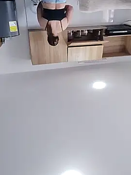  Prinscarlet  online show from 10/03/25, 05:54