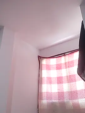  Prinscarlet  online show from 10/18/25, 07:14