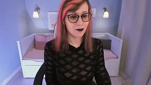 Dora Marcelli online show from 01/17/25, 06:47