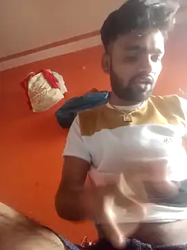 Surajpuja79 online show from 04/26/26, 04:43