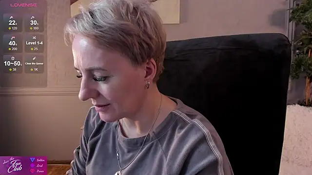 Nika Smit online show from 12/14/24, 11:39