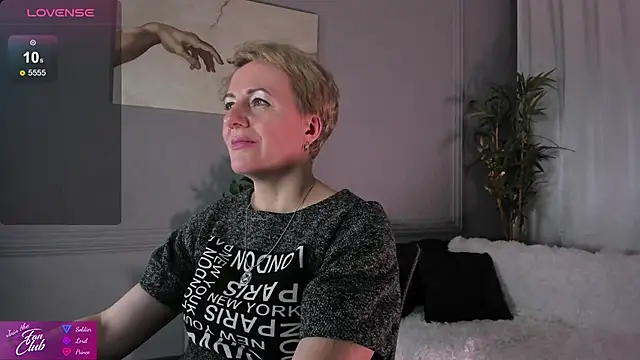 Nika Smit online show from 01/25/25, 11:13