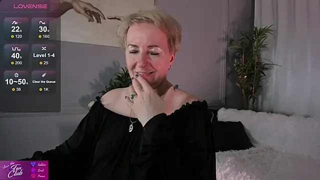 Nika Smit online show from 01/25/25, 02:14