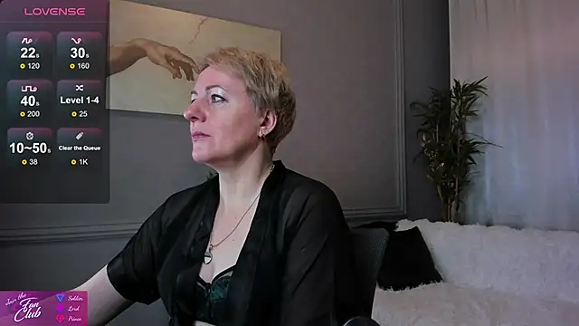 Nika Smit online show from 02/02/25, 04:59