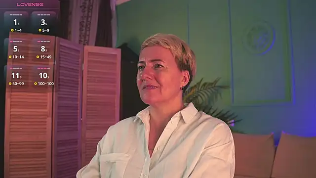 Nika Smit online show from 11/07/25, 10:04