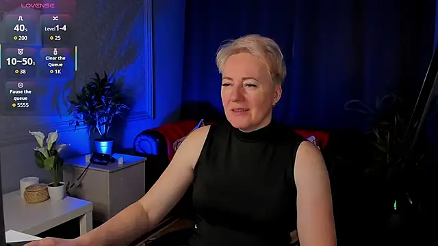 Nika Smit online show from 02/01/26, 05:50