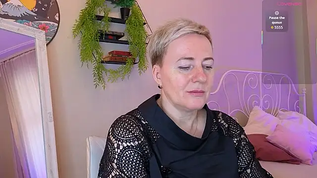 Nika Smit online show from 03/13/26, 08:21