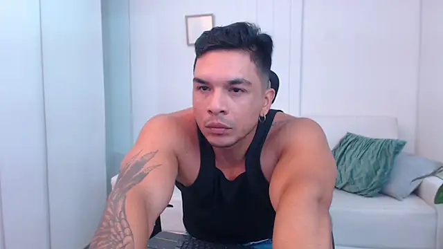 estebandelouis online show from 03/04/25, 01:28