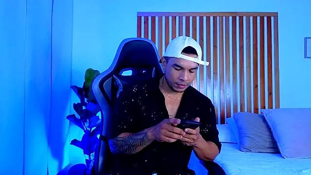 estebandelouis online show from 05/09/26, 12:49