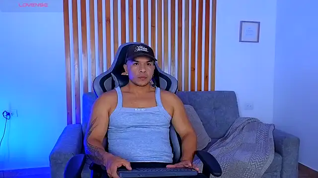 estebandelouis online show from 05/19/26, 11:05
