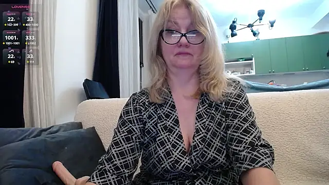 Blond Woman online show from 01/26/25, 09:29