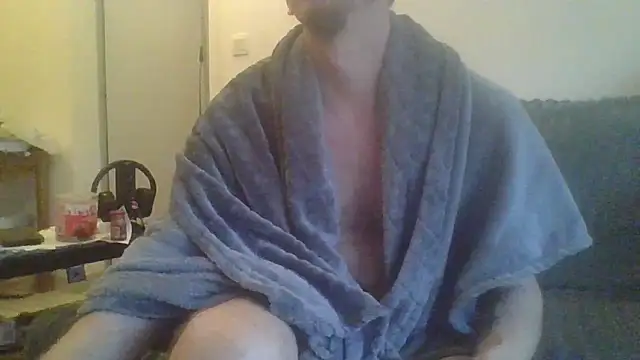 Snapshot of mohican69hot chatting on 04/02/26, 06:33 mohican69hot online show from 04/02/26, 06:33