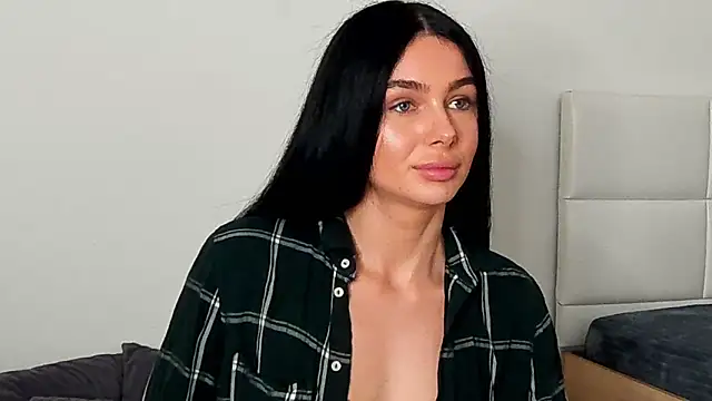 IvyKaelani online show from 02/01/25, 08:37