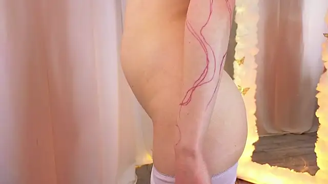 AlisiaSpinnet  online show from 01/24/25, 01:14