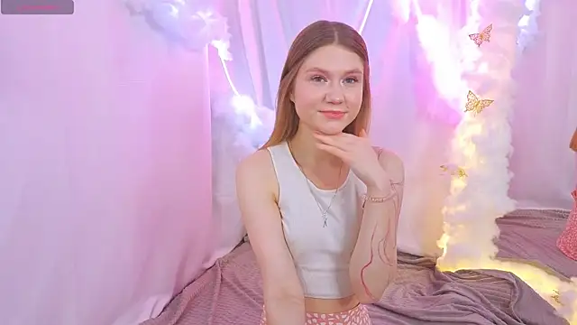 AlisiaSpinnet  online show from 10/19/25, 03:56