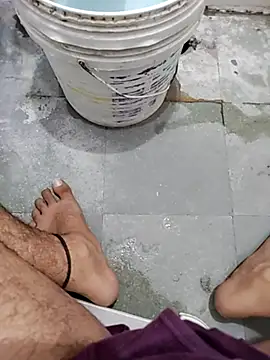 Varun1799 online show from 03/17/25, 06:29