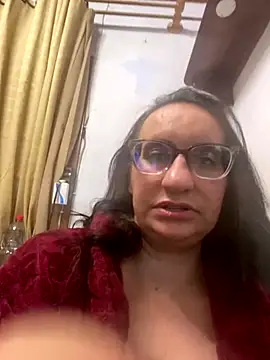 gloria7v05 online show from 10/16/25, 02:12