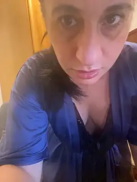 gloria7v05 online show from 02/15/26, 12:03