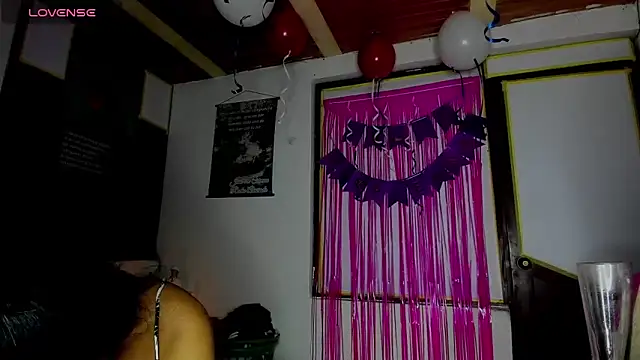 Nenita Hot  online show from 09/25/25, 03:54