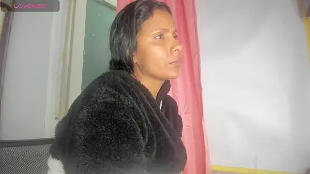 Nenita Hot  online show from 11/12/25, 06:52