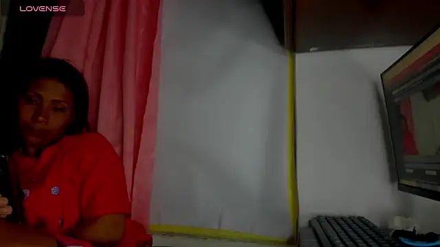 Nenita Hot  online show from 01/14/26, 11:09