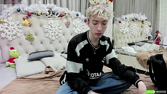 TrevorBenson online show from 12/21/25, 04:41