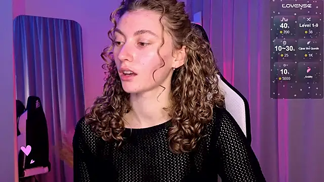 lady curls online show from 02/07/25, 10:09