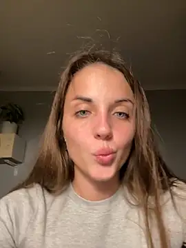 AmiLavs online show from 09/17/25, 08:10