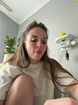 AmiLavs online show from 04/22/26, 11:01