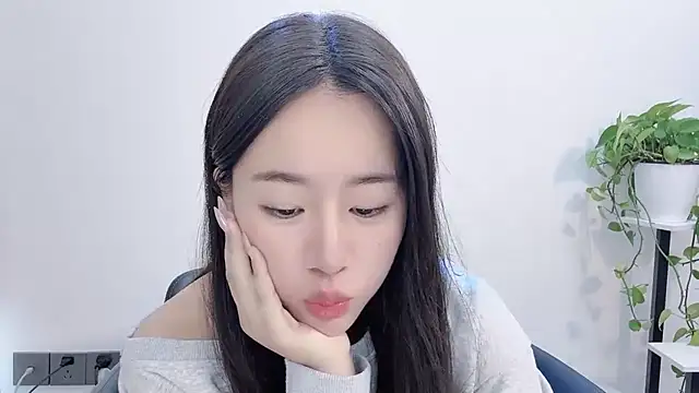 chloe-01 online show from 01/07/26, 05:10