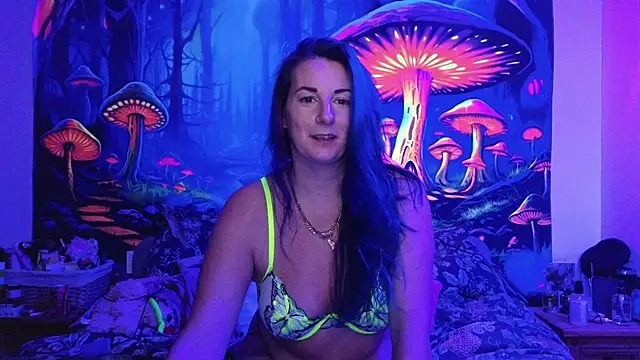 tattoomilf86 online show from 02/07/25, 07:38