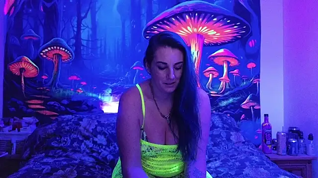 tattoomilf86 online show from 02/15/25, 08:22