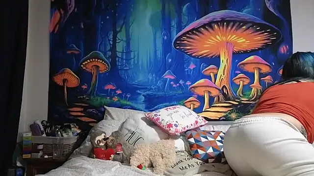 tattoomilf86 online show from 02/19/25, 07:38