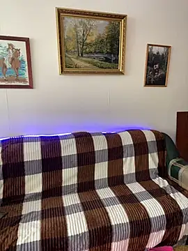 Emily the temptress  online show from 03/20/25, 07:14