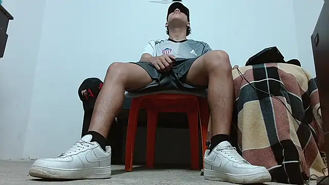 Macho Dom online show from 04/11/26, 10:52