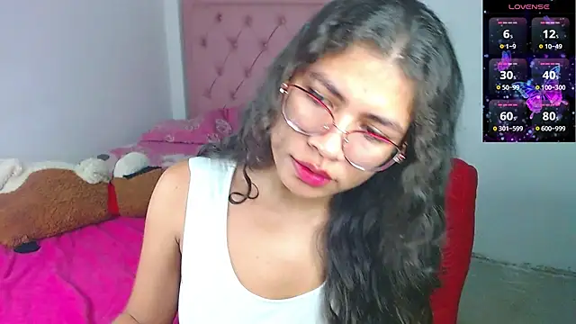 Cynthia hazel online show from 03/05/25, 07:16