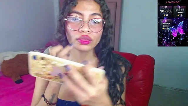 Cynthia hazel online show from 03/20/25, 12:53